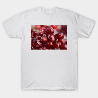 Macro of pomegranate seeds T-Shirt